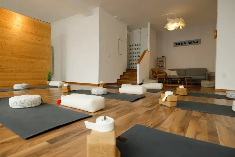Dynamic Yoga & Fascia Release